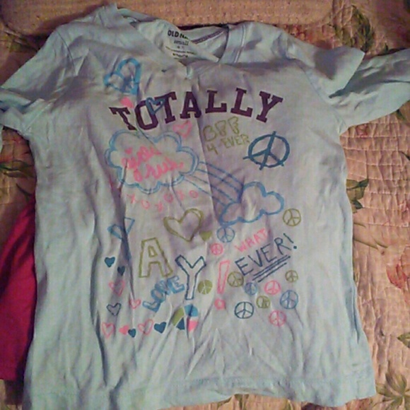 Shirts - Picture 4 of 4