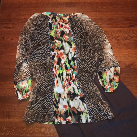 Wow blouse! - Picture 3 of 4