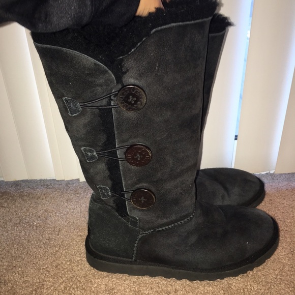 black uggs bailey button black uggs bailey button