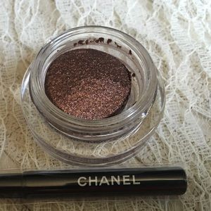Chanel Illusion D'Ombre in New Moon