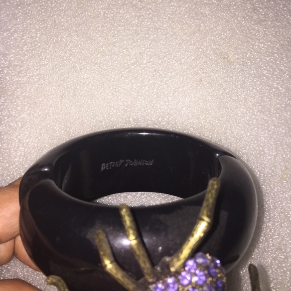 Betsey Johnson bangle