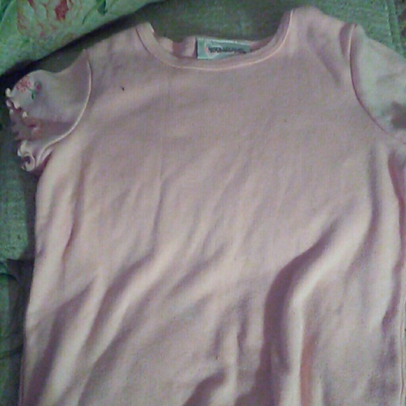 Shirts - Picture 4 of 4