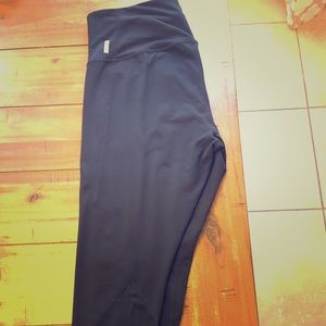 Brand New Zella Work out crops