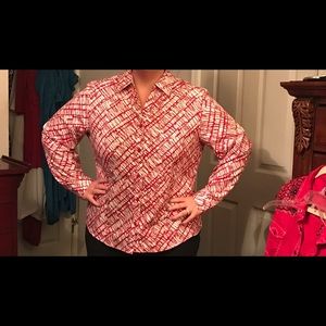 Chico's! Brand new. Wrinkle resistant. Sz 3