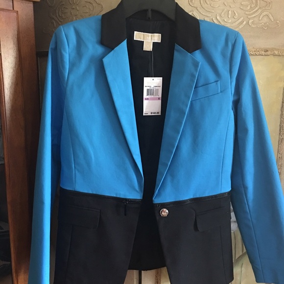 Michael Kors - Picture 2 of 2