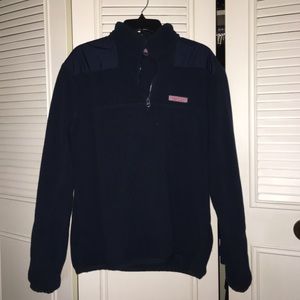 SOLD ON Ⓜ️!!!! Navy blue Vineyard Vines pull over