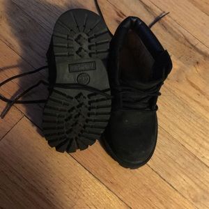 Ash Black waterproof tims..