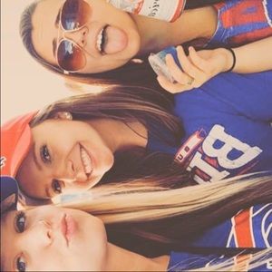 Meet your Posher, Grace