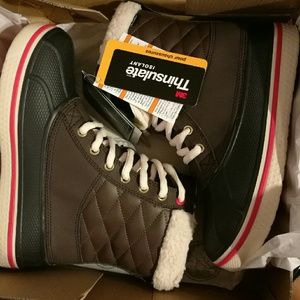 NEW! crocs?Women's Waterproof Db Snow Boot