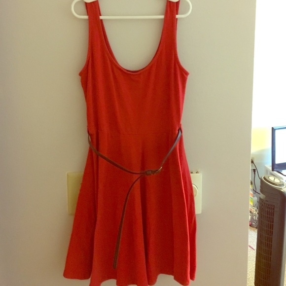 Red summer dress - Picture 1 of 1
