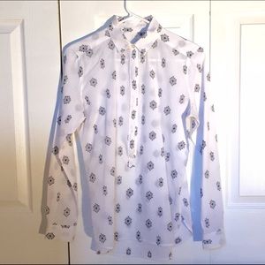 **FINAL PRICE** LOFT black and white buttoned up