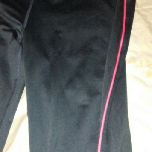 Workout pants - Picture 2 of 3