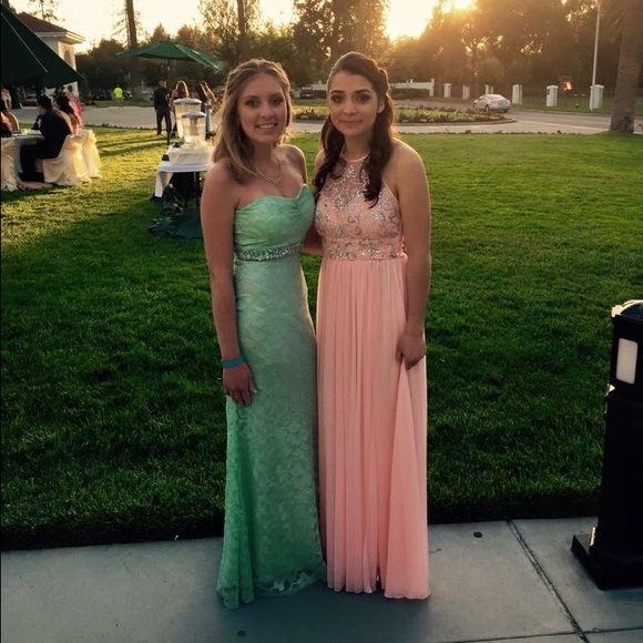 Prom/homecoming dress
