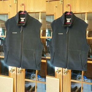 Columbia men's sz L blue fleece vest