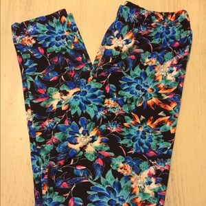 Agnes & Dora Leggings 💗