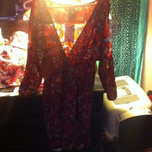 A dress that's great for fall Or spring time :)