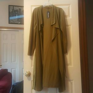Plus SZ Duster SZ 16 trench style jacket over coat
