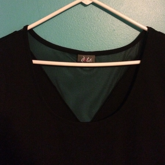 Black peplum blouse with sheer back cutout - Picture 2 of 4