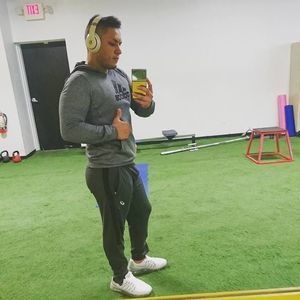 Meet your Posher, Enrique