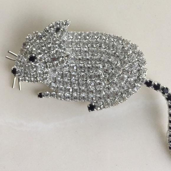 Brooch - Picture 2 of 4