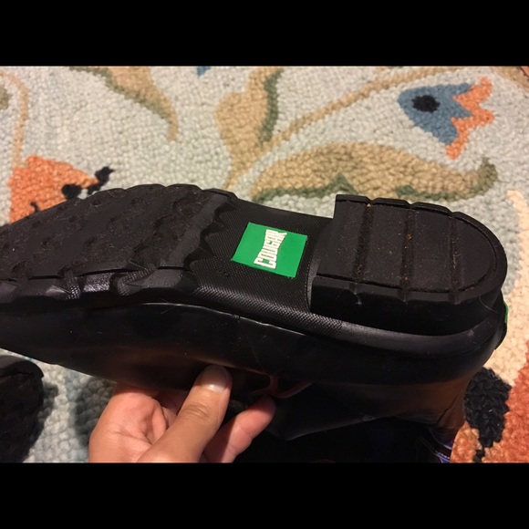 Fun comfortable black rain boots - Picture 2 of 4