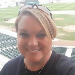 Meet your Posher, April