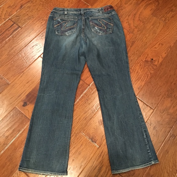Sliver Tuesday jeans