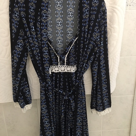 Nightgown and matching robe