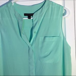 Banana Republic Tops - **FINAL PRICE** Pastel Sleeveless Button Down Banana Republic Tops - **FINAL PRICE** Pastel Sleeveless Button Down