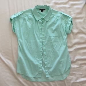 [SOLD] Short Sleeved Button Down
