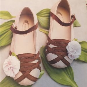 New in box Joyfolie Eloise little girl shoes