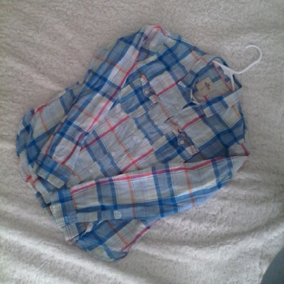 Hollister shirt.