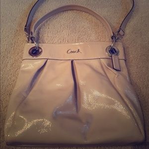 Cream Coach Crossbody. Great Condition!