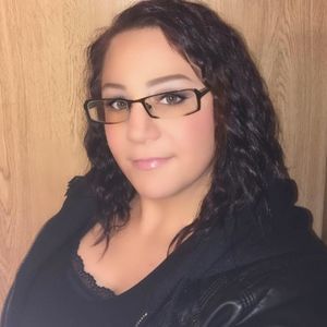 Meet your Posher, Ellen