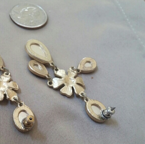 Statement Earrings - Picture 3 of 4