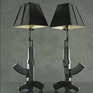 Meet your Posher, Leo