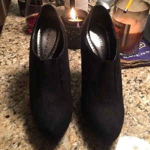 Black Bootie Heels size 10