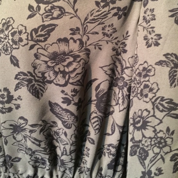 Mini dress - Picture 2 of 3