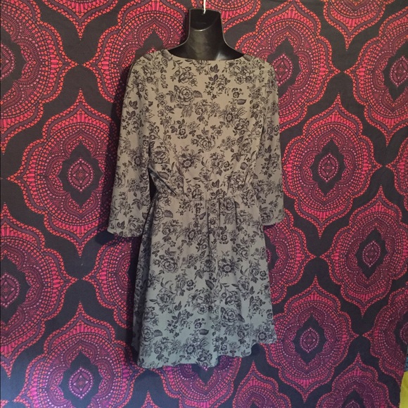 Mini dress - Picture 3 of 3