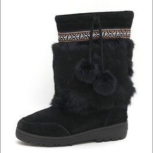 Minnetonka Suede Rabbit Fur Boots