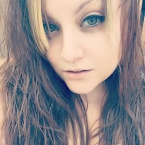 Meet your Posher, Ashlie