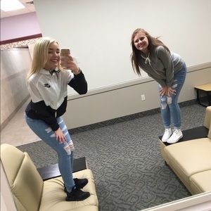 Meet your Posher, Anna