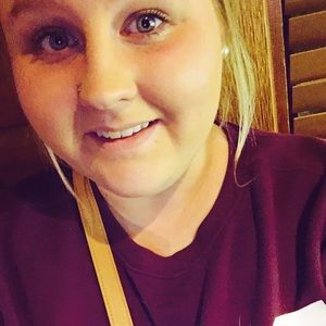 Meet your Posher, Paige