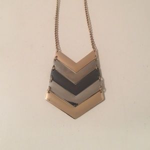 Metal Chevron Necklace