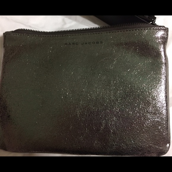 🚫not available🚫Marc Jacobs Clutch - Picture 2 of 4