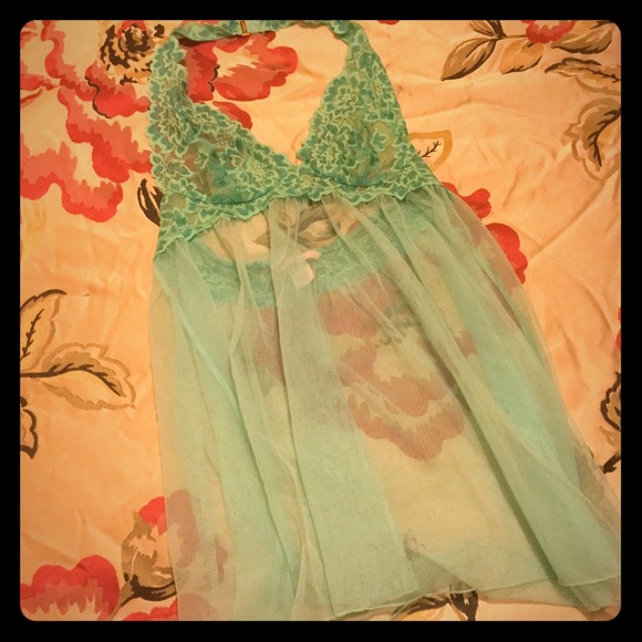 New, gorgeous baby doll size S