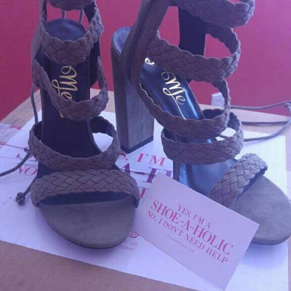 Brand New Olive Heels