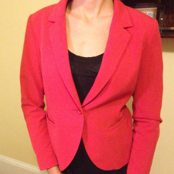 Red blazer - Picture 2 of 2