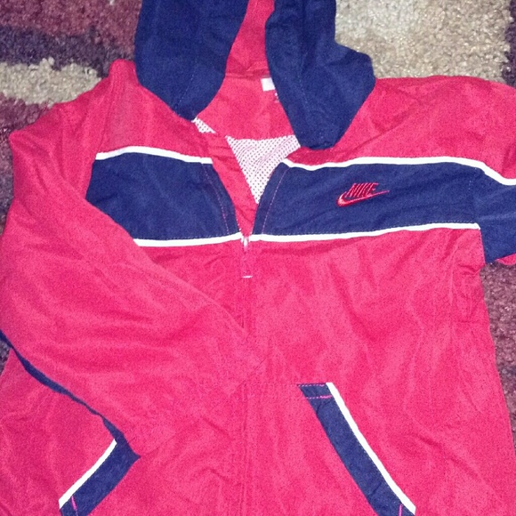 Nike wind breaker