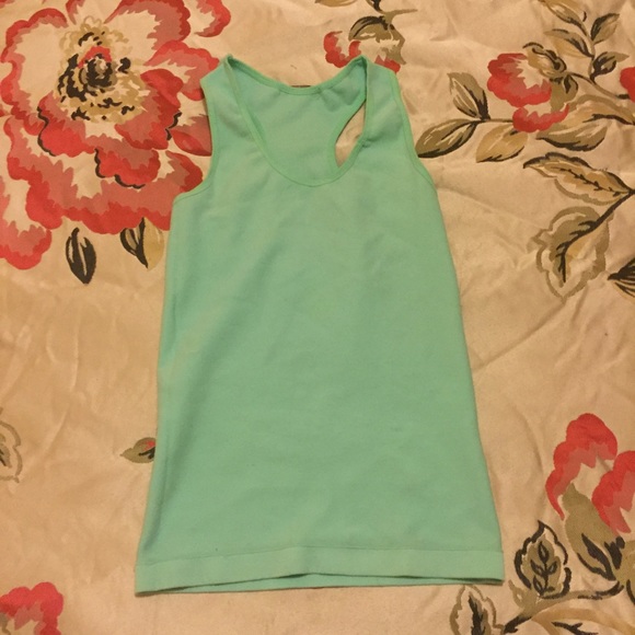 Workout bundle set! Size S - Picture 4 of 4